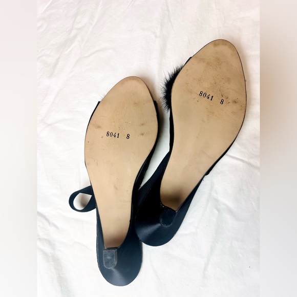 Fluffy fur pom vintage style retro black silk boudoir peep toe kitten heels - Picture 4 of 7